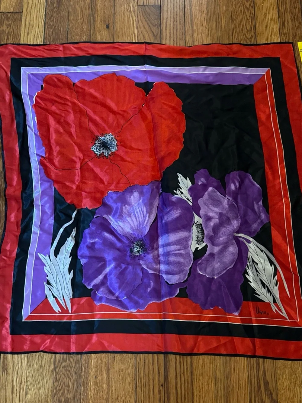 Vintage Vera Neumann Graphic Floral Scarf   29 x 29 inches